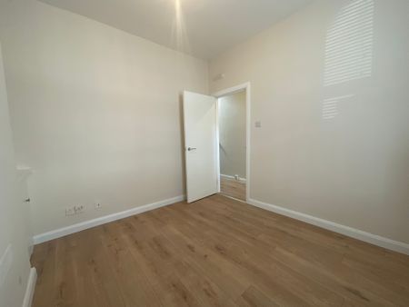 81 My Ladys Road, Belfast, BT6 8BZ - Photo 4