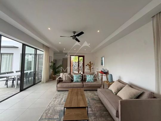 Villa à louer à Grand Baie - Photo 1