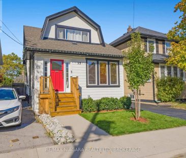 35 LOWELL AVENUE - Photo 1