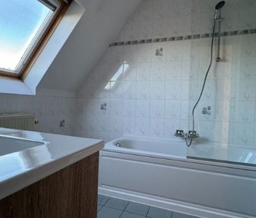 Appartement te huur in Harelbeke voor € 775 met 2 slaapkamers - Photo 4