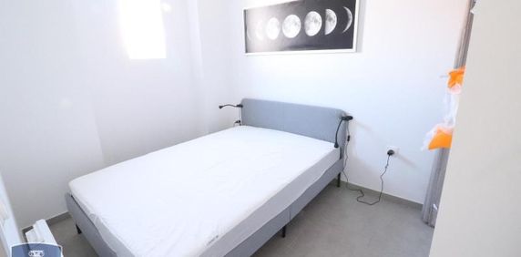 Location Appartement 1 pièce 27m² ST ETIENNE 42000 - Photo 2