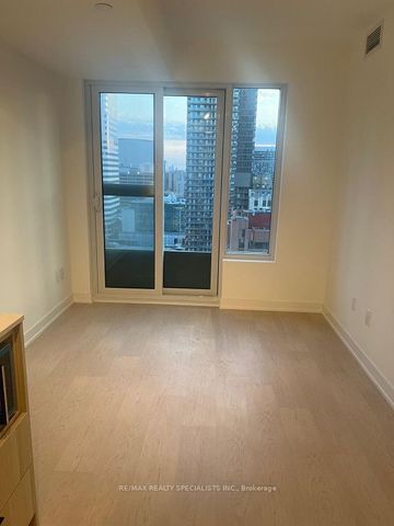 For Lease - 252 Church Street Unit# 2216, Toronto, Ontario - Photo 2