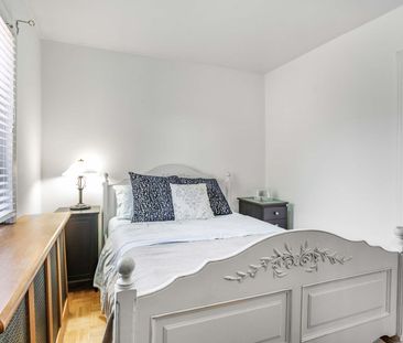 For Lease - 213B Blackthorne Avenue Unit# Main and 2nd Floor, Toron... - Photo 3