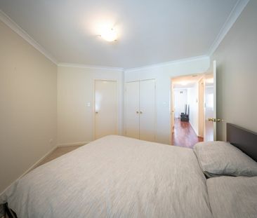 Partially Furnished 1 bed apartment with A/C - Photo 5