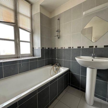 Location Appartement 1 pièce 35m² BLOIS 41000 - Photo 3