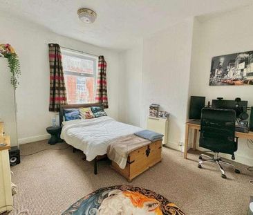 Woodview Terrace, Leeds, LS11 - Photo 3