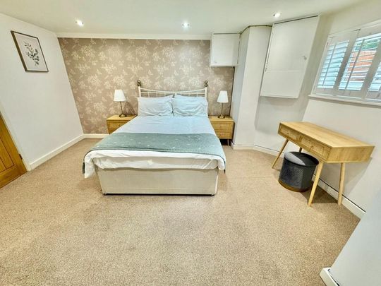 2 bedroom duplex to rent - Photo 1