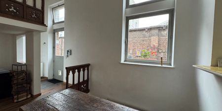 Appartement te huur in Anderlecht voor € 1.500 met 2 slaapkamers - Photo 4