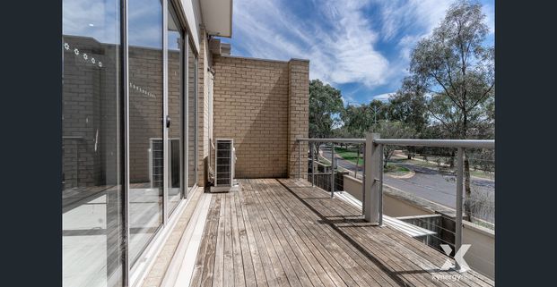 4-Bed Townhouse with Resort-Style Amenities and Scenic Views - Photo 1