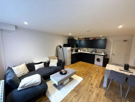1 bedroom flat to rent - Photo 2