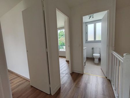 Location Maison 4 pièces 66 m2 à Villers-Cotterêts - Photo 3