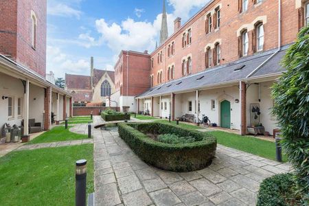 St. Georges Place, Cheltenham, GL50 - Photo 5