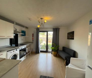 2 bedroom house to rent - Photo 3