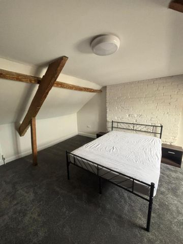 1 bedroom in a house share to rent - Photo 4