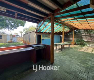 15 Douglas Street, South Bunbury WA - Photo 2