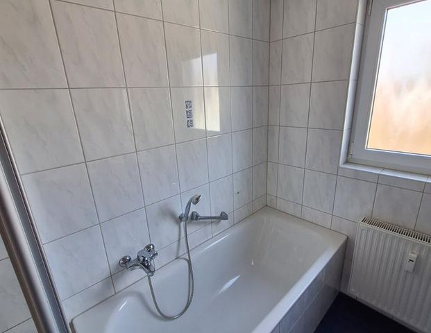2-Zimmer DG-Wohnung für Single oder Paare - Photo 1