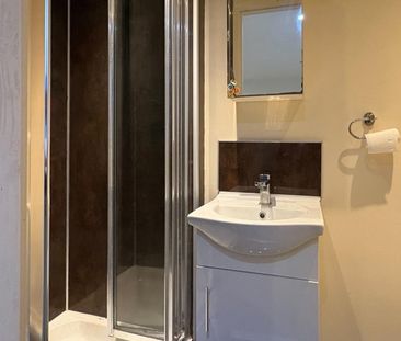 Studio Flat, Cranhurst Road, NW2 - Photo 3