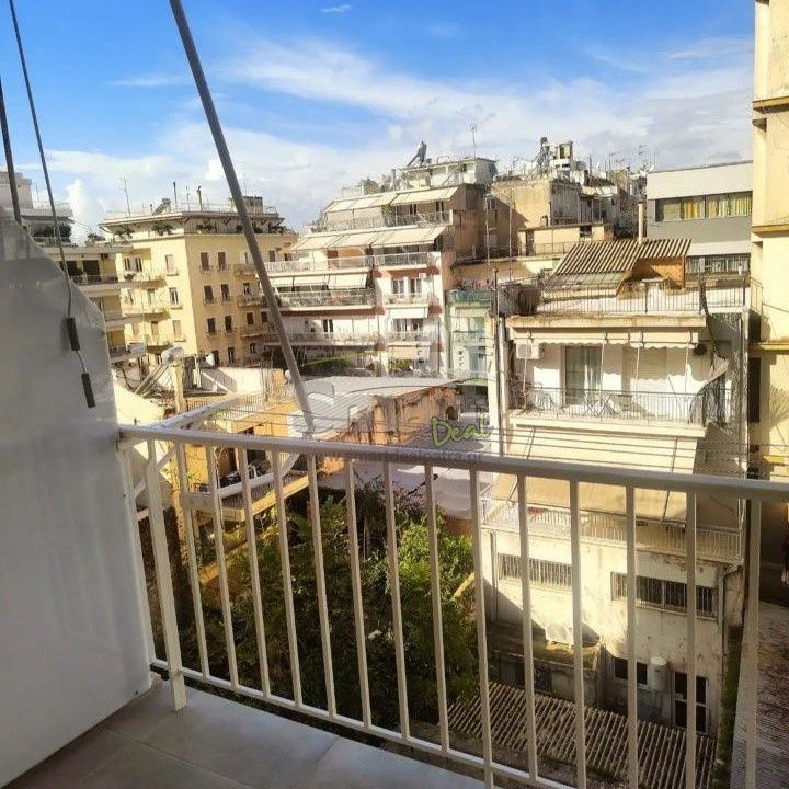 Studio/Γκαρσονιέρα για ενοικίαση Παντοκράτορος - Αρχαίο Ωδείο (Πάτρα) - Photo 1