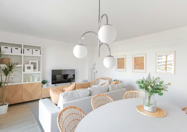 Carrer de Pi i Margall, Badalona, Catalonia 08912