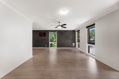 60 Saint Andrews Drive, Chirnside Park - Photo 4