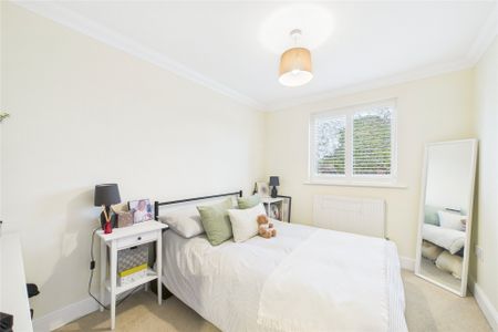 2 bedroom Flat in Cygnet House, Maidenhead - Photo 5