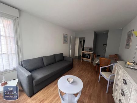 Location Appartement 2 pièces 38m² LILLE 59000 - Photo 2