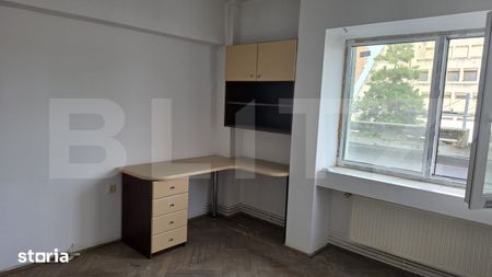 Apartament 3 camere, 72 mp, zona Ultracentral - Photo 3