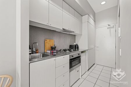 Spacious Studio Apartment in the Heart of Teneriffe - Photo 5