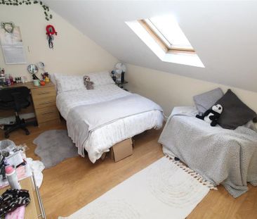 7 bedroom house to rent - Photo 4