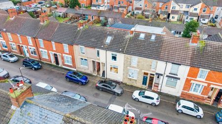 Fuller Street, Kettering, Northamptonshire, NN16 - Photo 3
