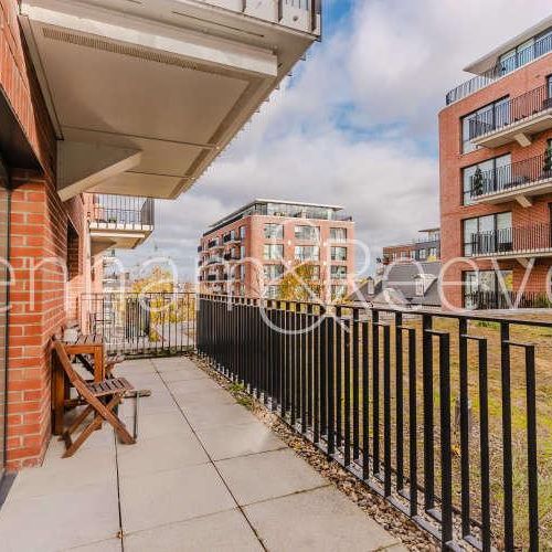 Royal Arsenal Riverside, Thunderer Walk, SE18 - Photo 1