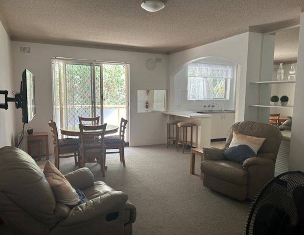 TWO BEDROOM UNIT – IDEAL FORSTER LOCATION - Photo 1