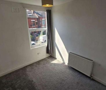 Methley Place, Leeds, LS7 - Photo 5