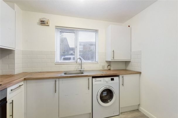 Sweet Briar Drive, Calcot, Reading, Berkshire, RG31 - Photo 1