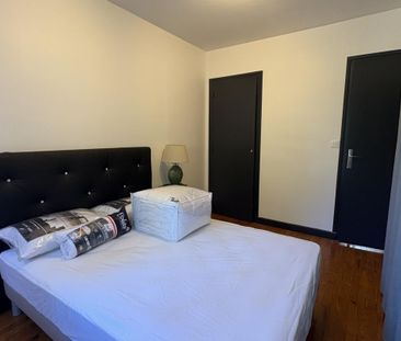 Location Appartement 2 pièces 49m² CHAMBERY 73000 - Photo 3