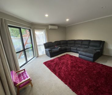 13 Aragon Grove, Upper Hutt - Photo 4