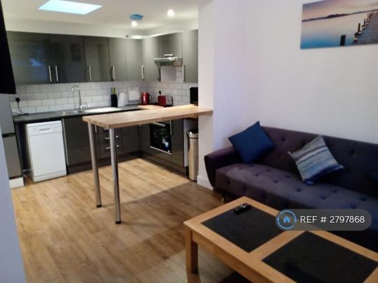 1 bedroom flat to rent - Photo 1