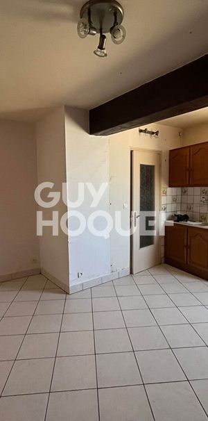Location Appartement 3 pièces 34m² VILLEFARGEAU 89240 - Photo 2