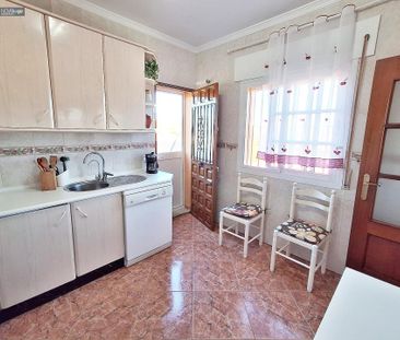 Casa en alquiler en Malaga - Photo 1