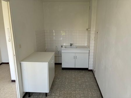 Location Appartement 1 pièce 33m² VALENCE 26000 - Photo 2