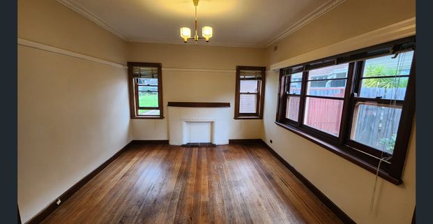 Perfectly positioned 3 bedroom family home - Photo 1