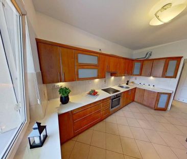 Najem/2 pokoje z osobną kuchnią i garażem/Metro 53.2 m² - Photo 5