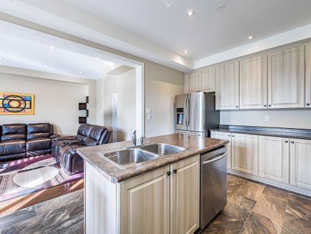 For Lease - 46 Jackson Drive, New Tecumseth, Ontario - Photo 4