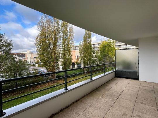 APPARTEMENT T2 41m2 RÉSIDENCE VILLA LAVOISIER PROCHE STADE MARCEL PICOT - Photo 1