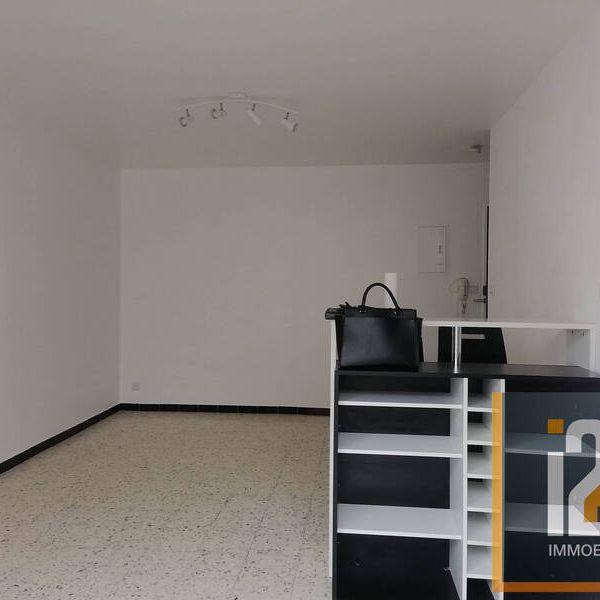 Appartement à louer - Nîmes 2 pièces de 36.84 m² - Photo 1