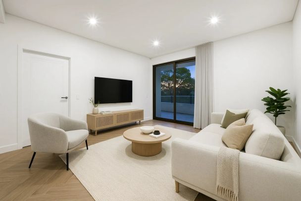 1 bedroom apartment located minutes away from Asquith Station - Photo 1