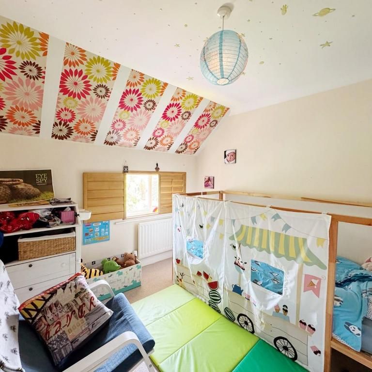 4 bedroom house to rent - Photo 1