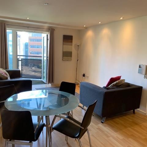 2 bedroom apartment to rent - Photo 1