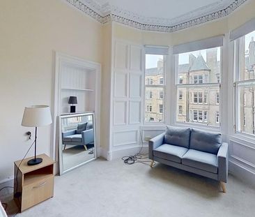 4 bedroom terraced house to rent - Photo 1