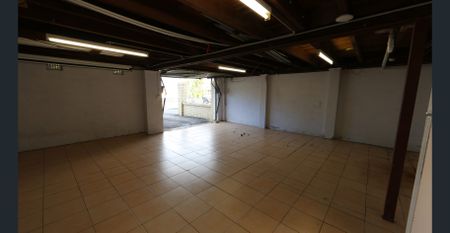 3 Bedroom Family Home in Mansfield High Catchment - Photo 3